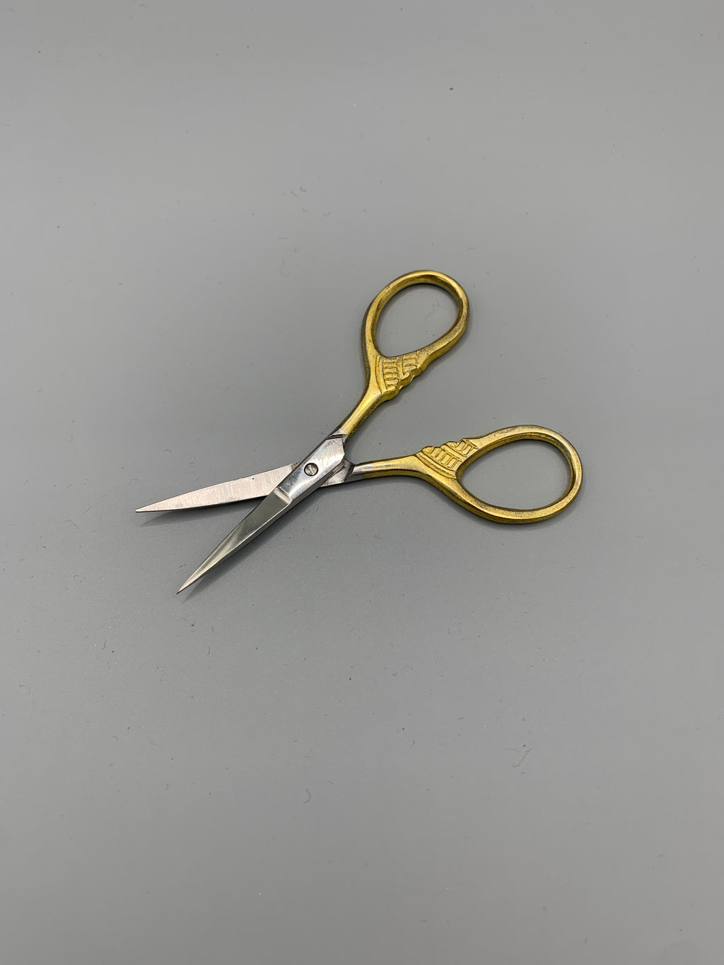Feather scissors